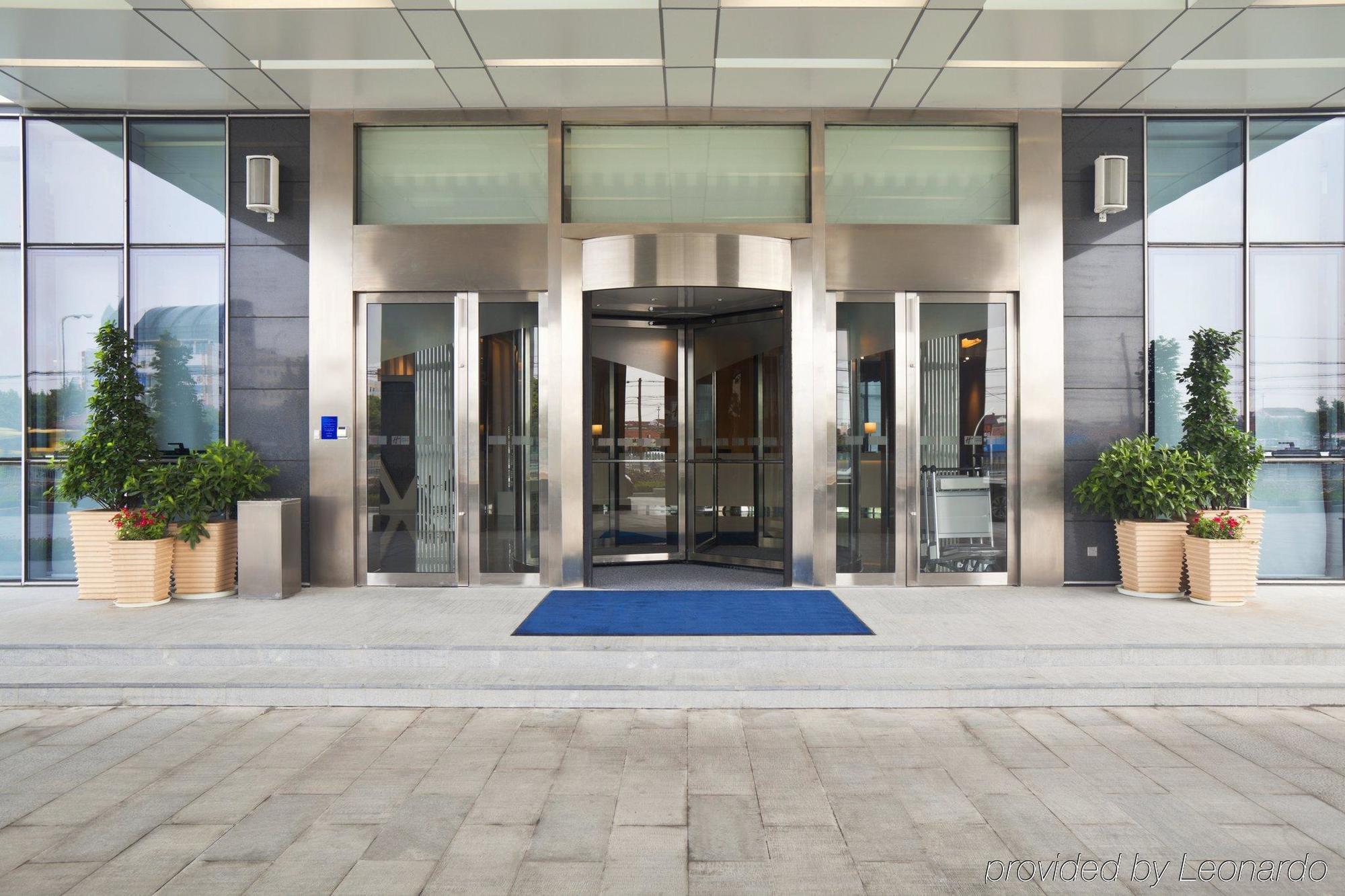 Holiday Inn Express Shanghai New Hongqiao, An Ihg Hotel Exterior foto